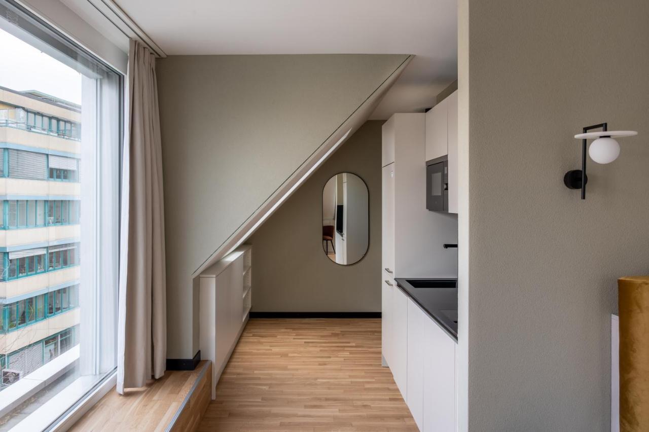 Large Studio Kitchen