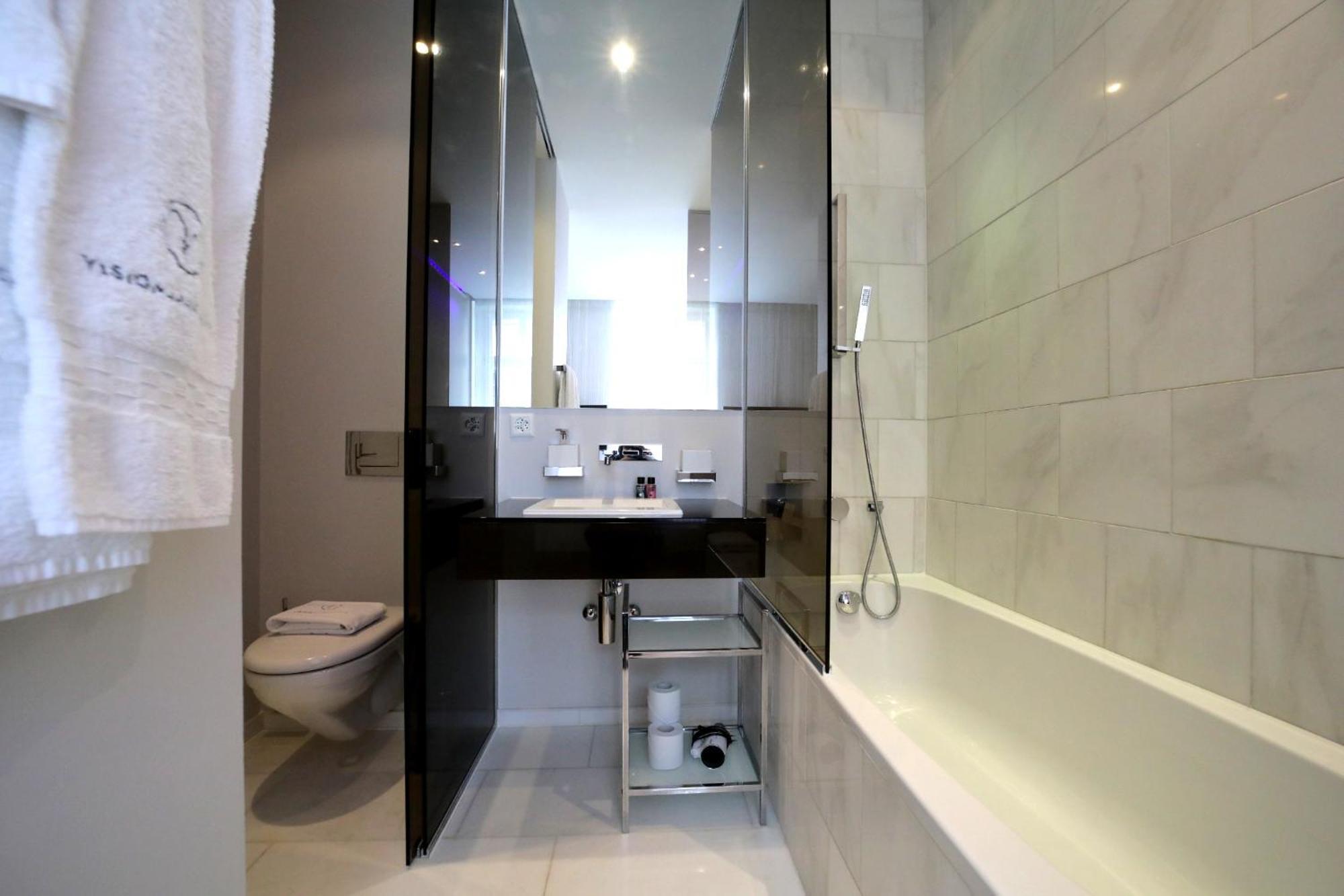 Junior One-Bedroom Apartment,1769568415:JPEG