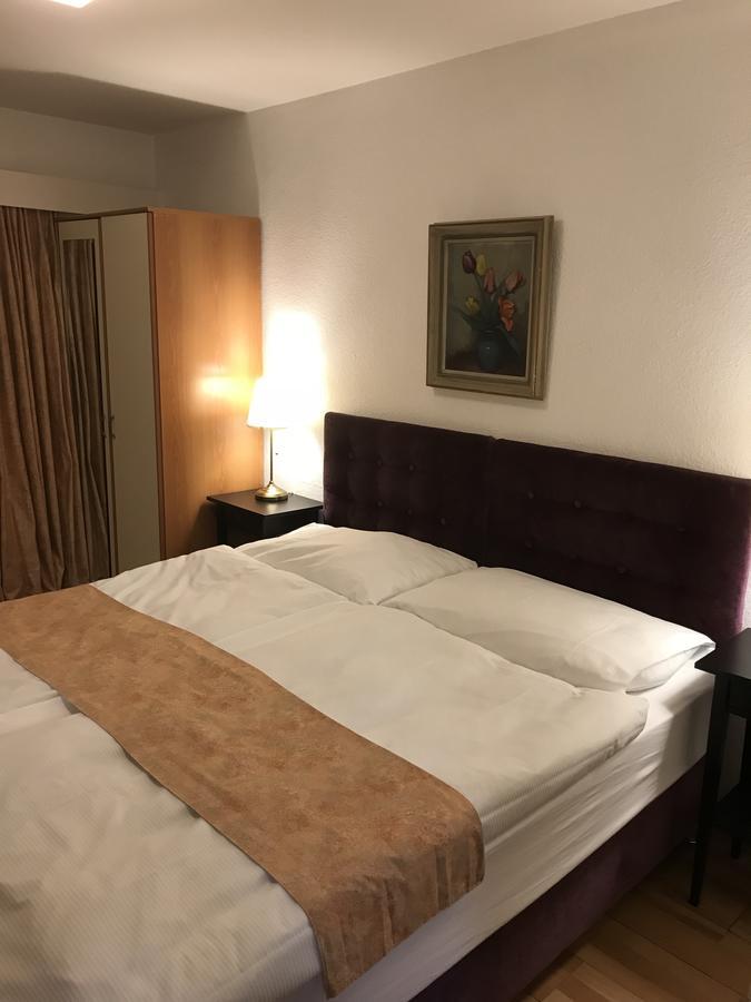 Quarto Duplo com Banheiro Privativo
