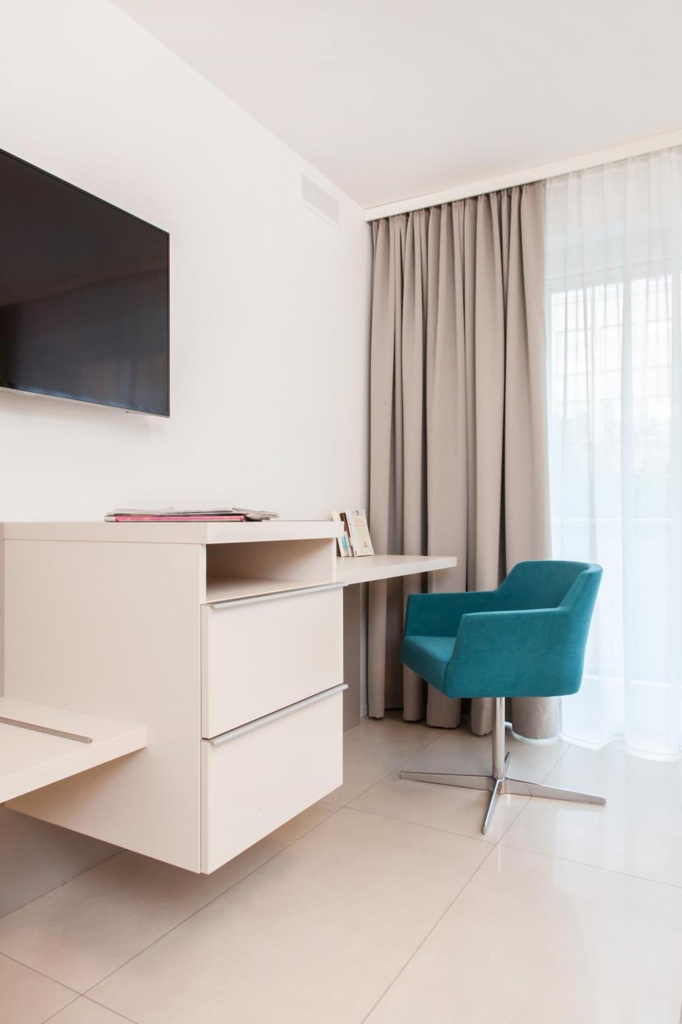Apartment Ground Floor