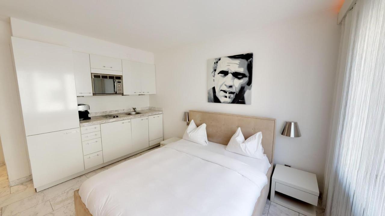 Junior Studio with Kitchenette