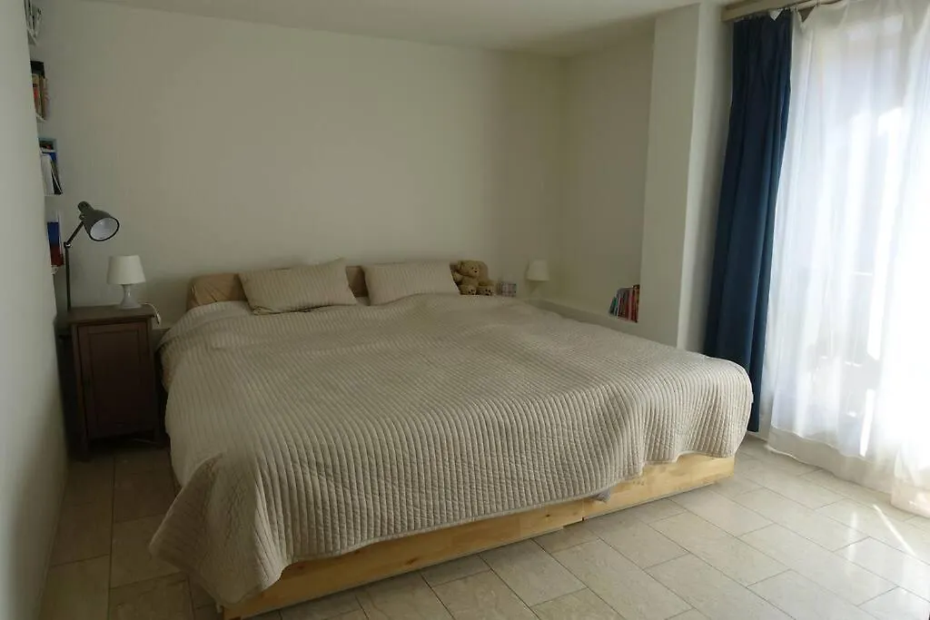 Calm City House, 20 Min. From City Centre & Lake-1