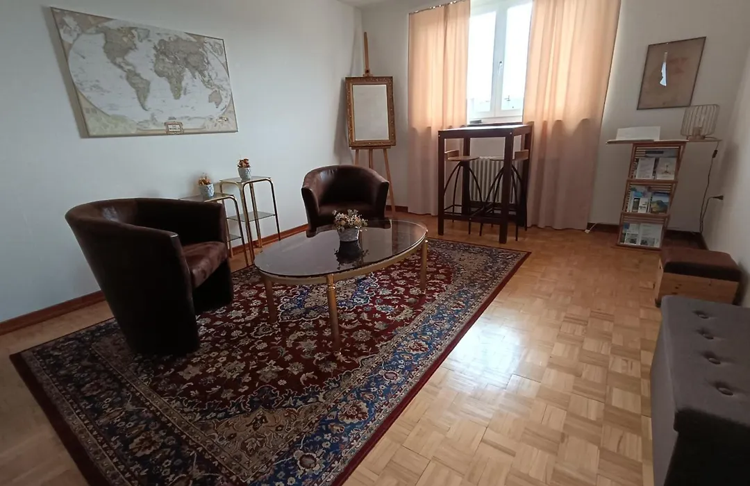 Helvetia 2 Zimmer Apartment Mit Parkplatz-1