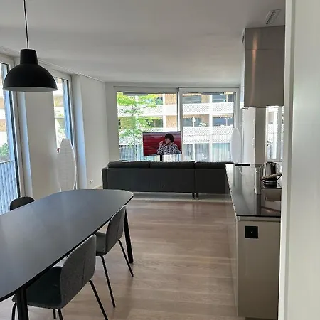 Wohnung Im Trendquartier Zentral - 24-7 Check-In With Keybox-2