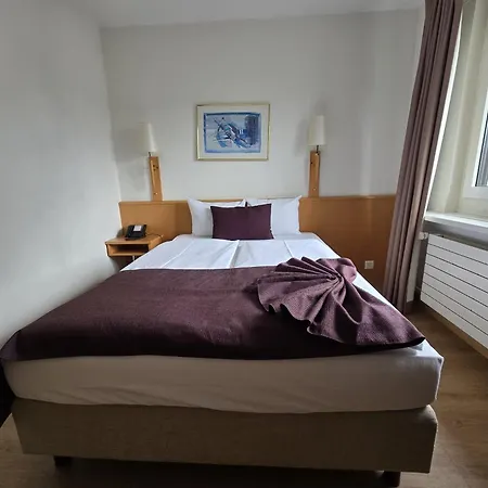 Olympia Hotel Zurich-2