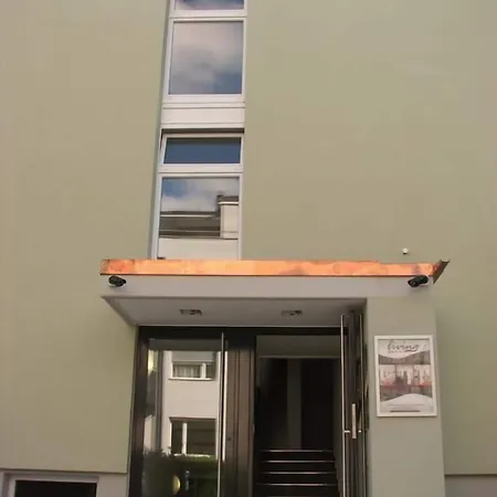 Suite Apartments By Livingdowntown-2