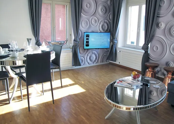 Zurich Suite - Your Home Away From Home - With Washer, Dryer And Lots Of Space
